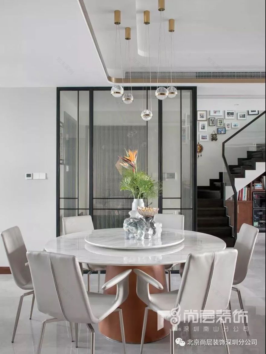 尚层设计 | 现代轻奢大宅,温暖恬雅的空间美学-22