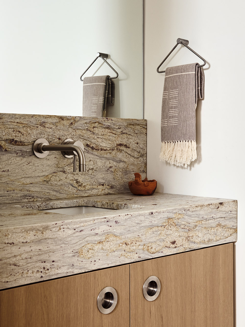 Biblio 住宅丨加拿大丨Simone Ferkul Projects-51