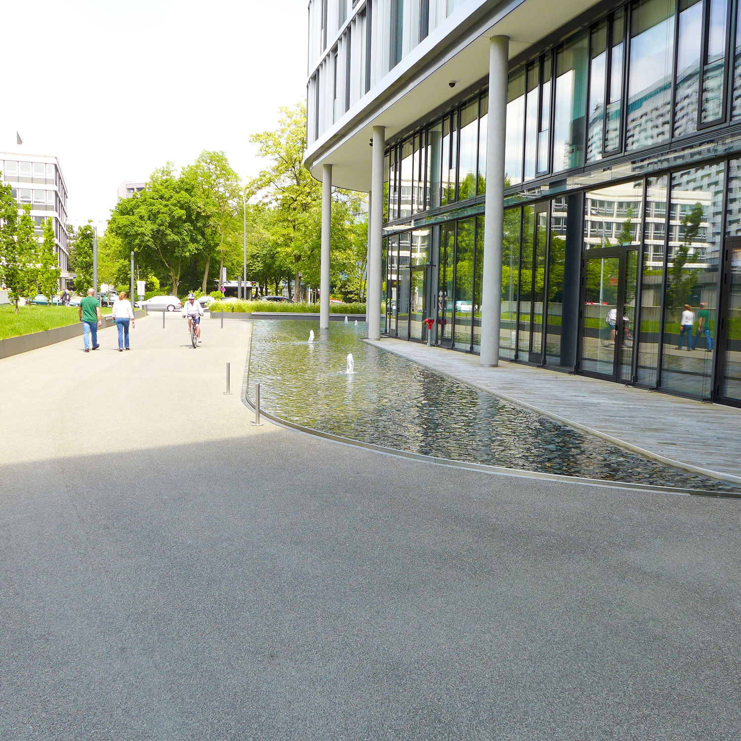 Munich Arabeska 公园式办公空间,融入自然的设计理念-17