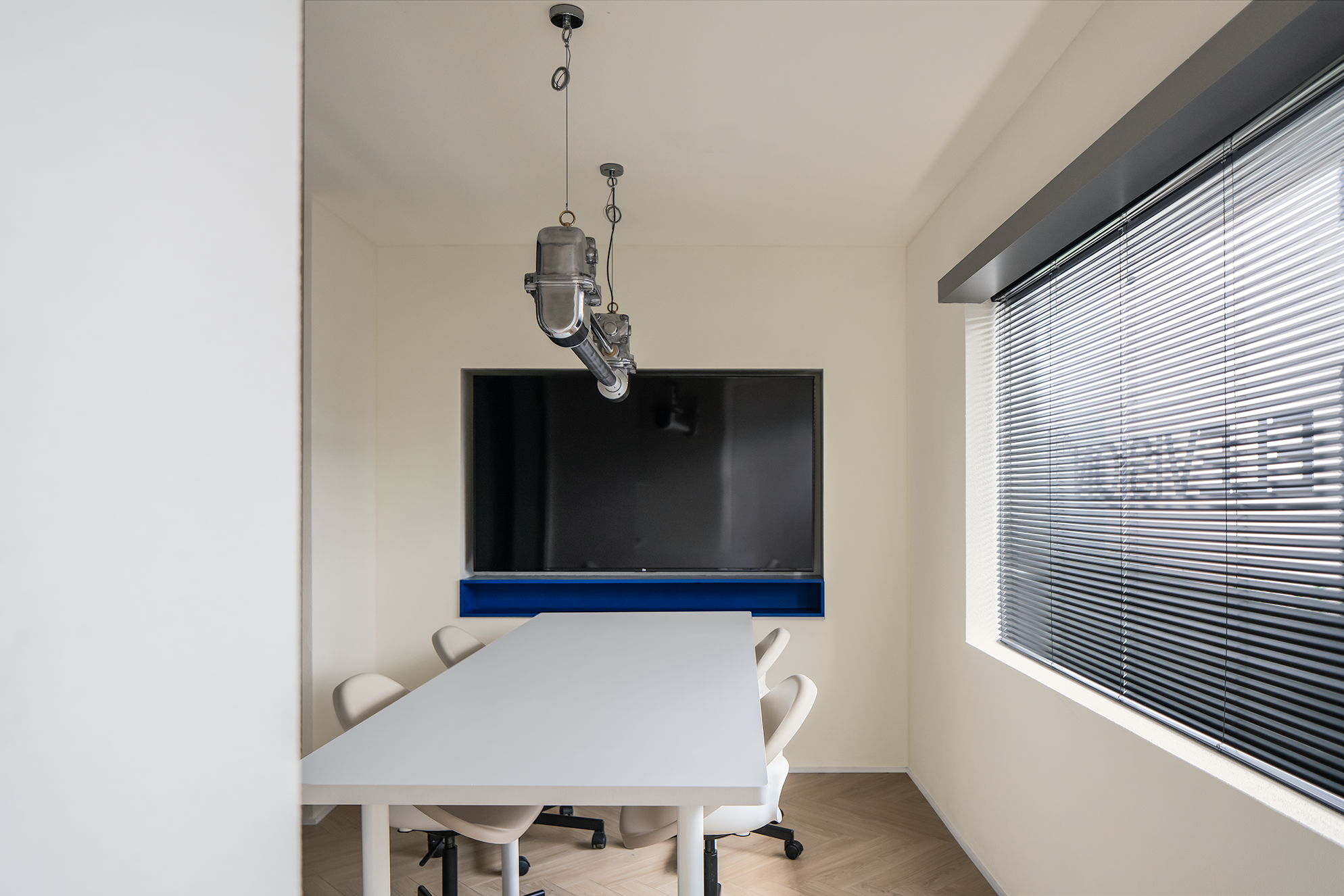 万象映画,建一个自己的「放映厅」丨ELEVISION-30