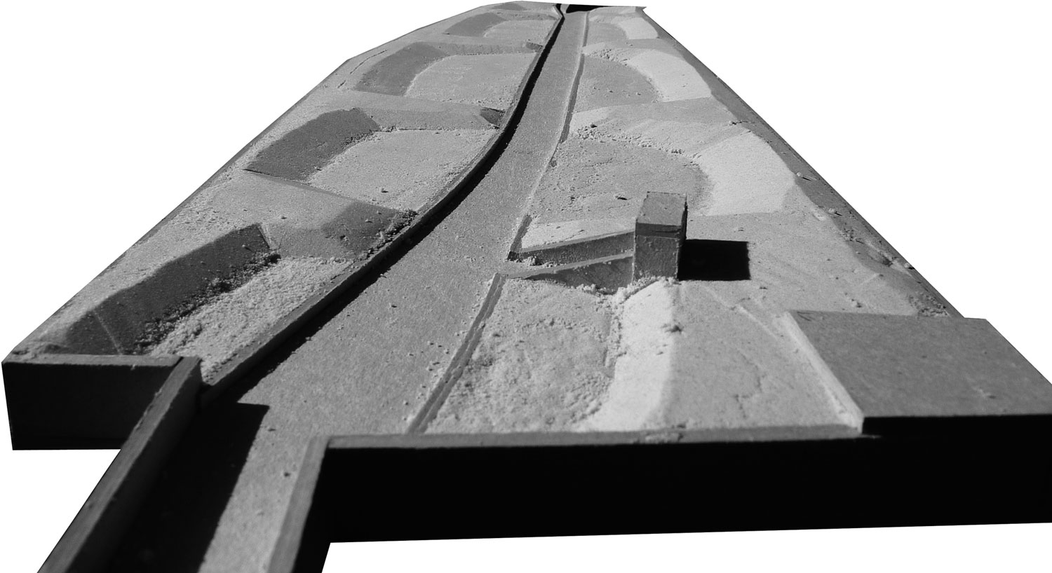 瑞士工厂池塘的绿色重生-15