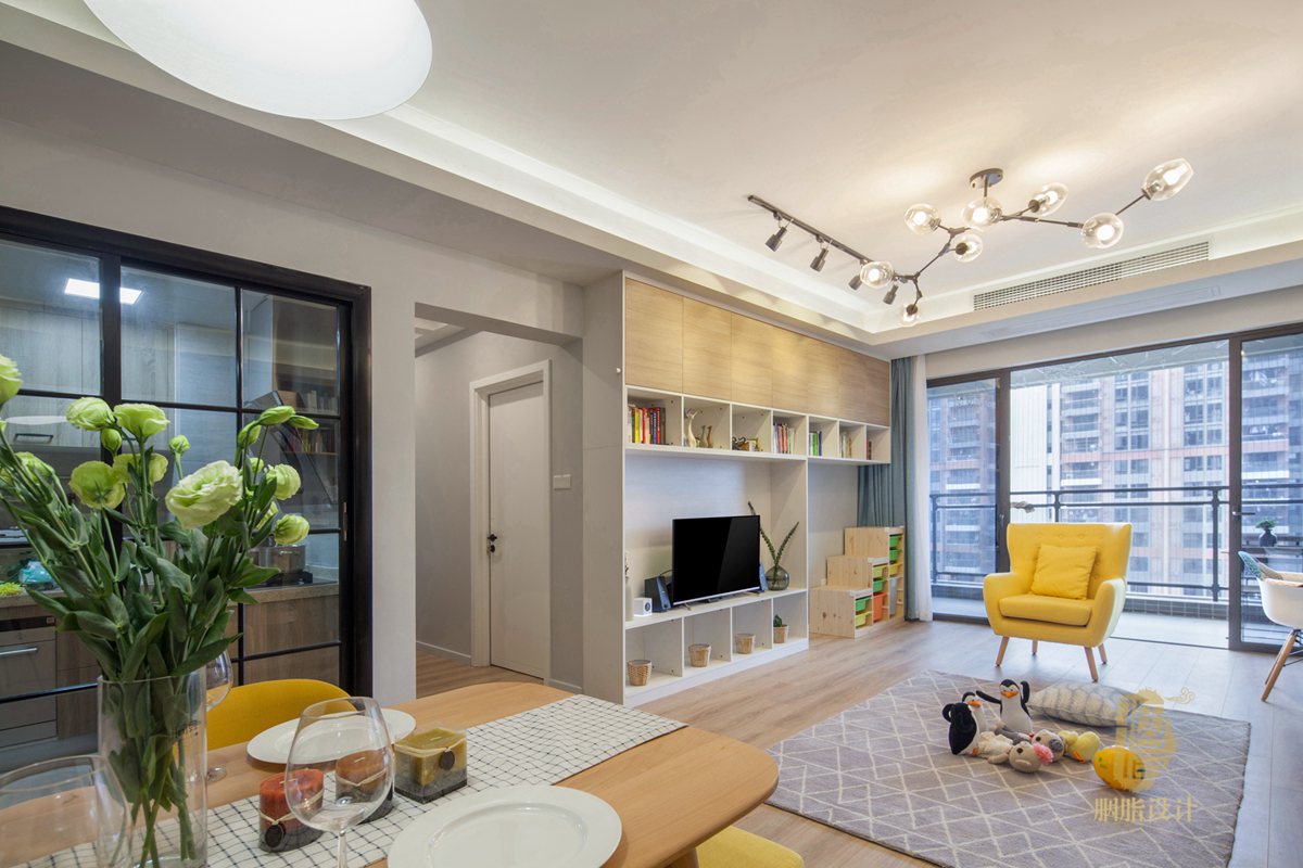 广州亚运城 121 平米北欧风之家 | 原木与色彩的美丽碰撞-26