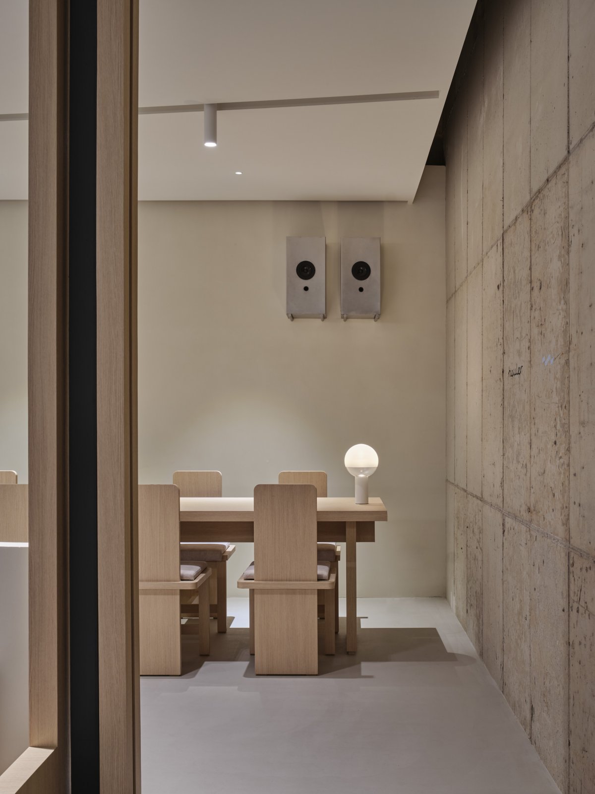 Heuler 咖啡馆丨KKOLStudio-11