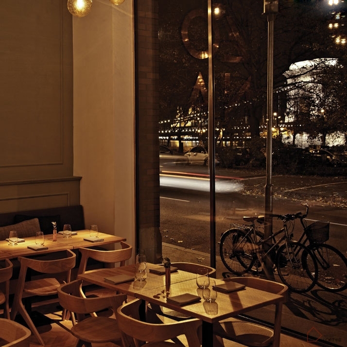 匈牙利ZONA酒吧-4