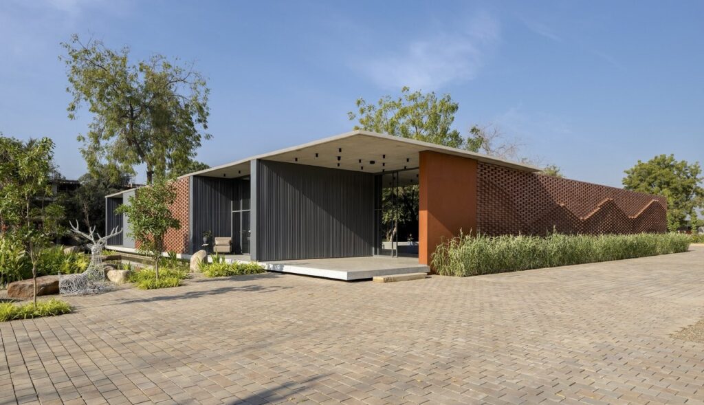 房地产开发营销办公室及工程师工作空间丨RA Design Studio-1