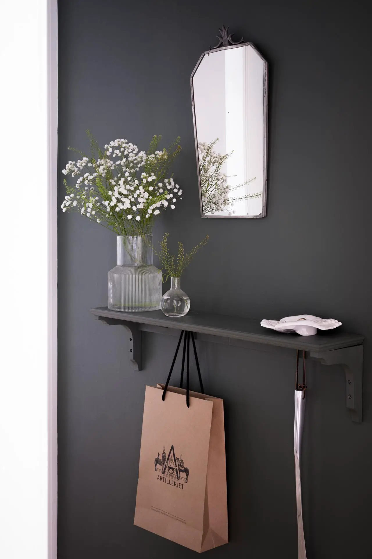 瑞典 50m2 公寓,宁静优雅的灰色调空间-11