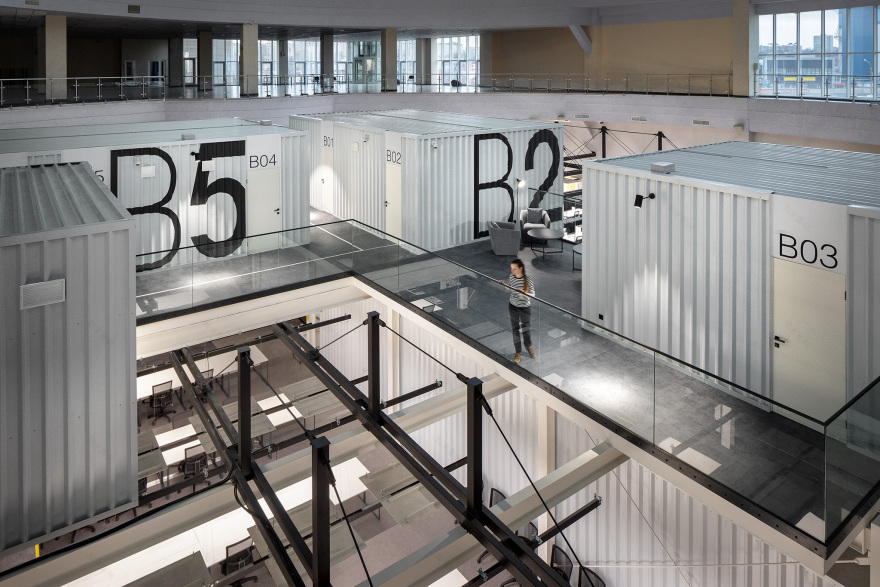 乌克兰 Kharkiv 创新 IT 学校与联合办公空间设计-5