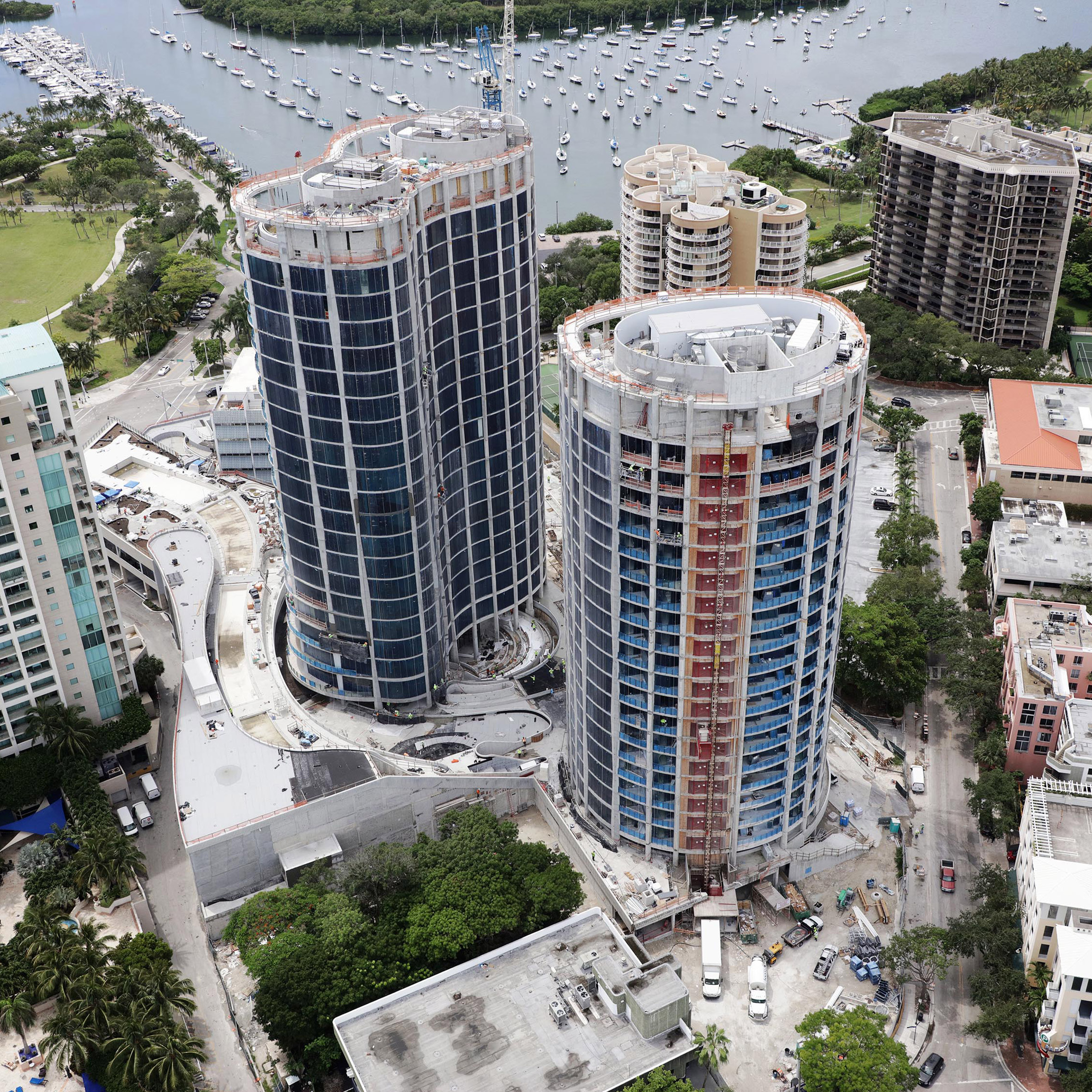 OMA's Park Grove towers take shape in Miami-0