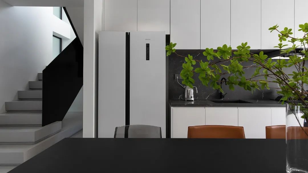 苏州湾天铂 180㎡复式叠墅，极简主义风格打造无界生活-17