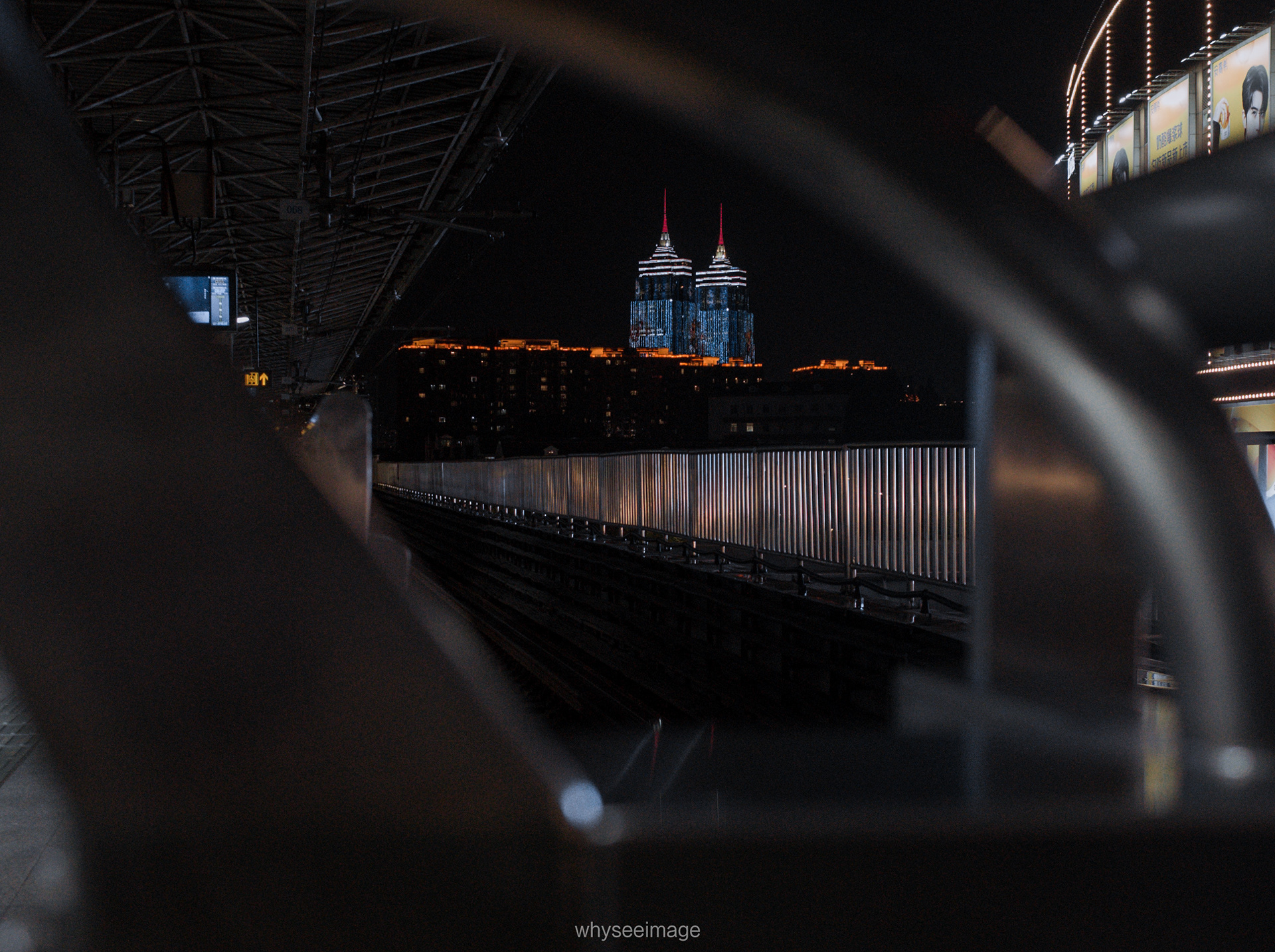 明亮时刻 · 不如回到街头丨中国上海丨whyseeimage-88