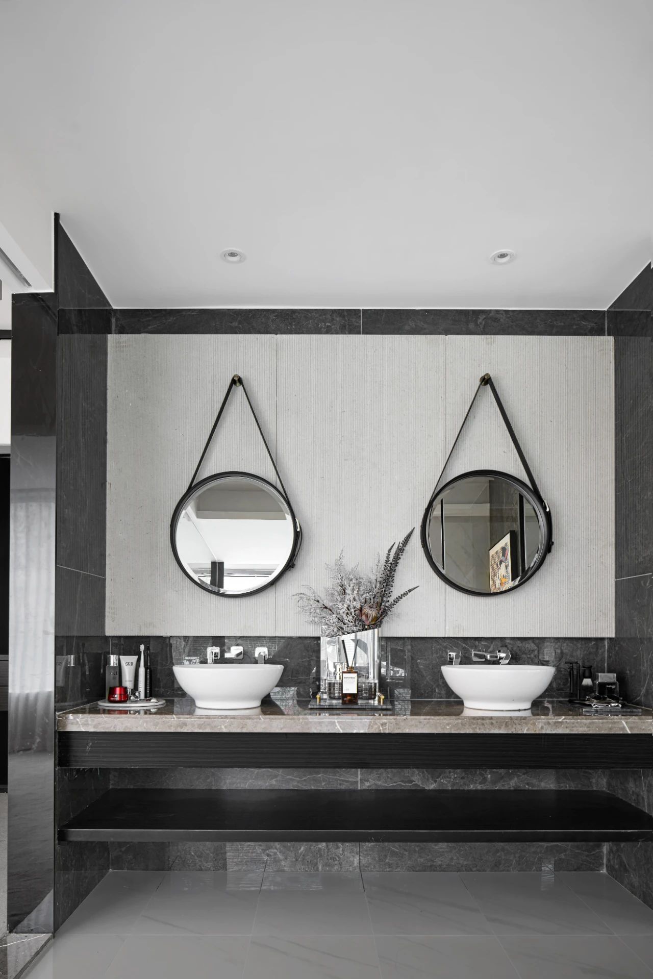 上原米修新作 · “HOME 未来系”-47