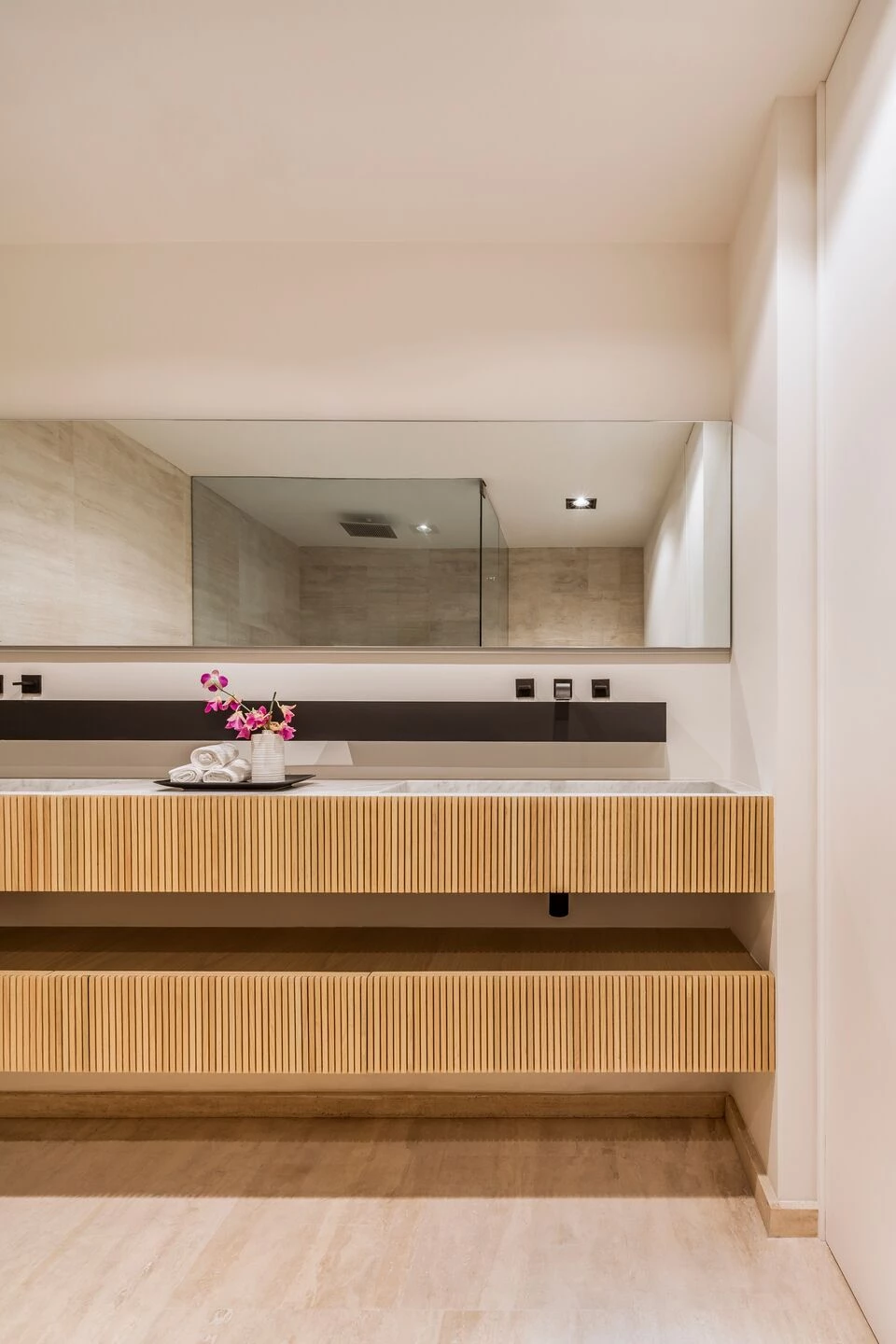 阿根廷 Quintana 公寓 | 简约空间中的精致细节-34