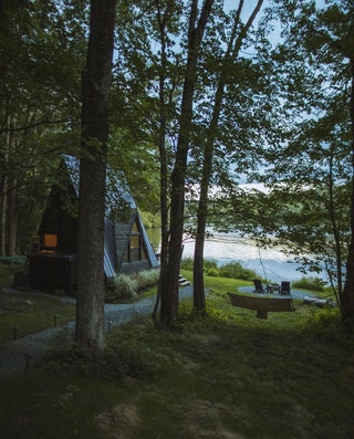 Airbnb 上的九大精美 A 框架度假屋-18