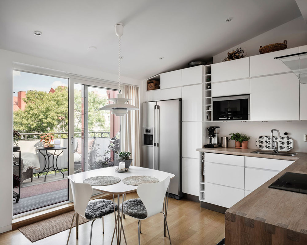 哥德堡明亮宽敞的顶层公寓设计-25