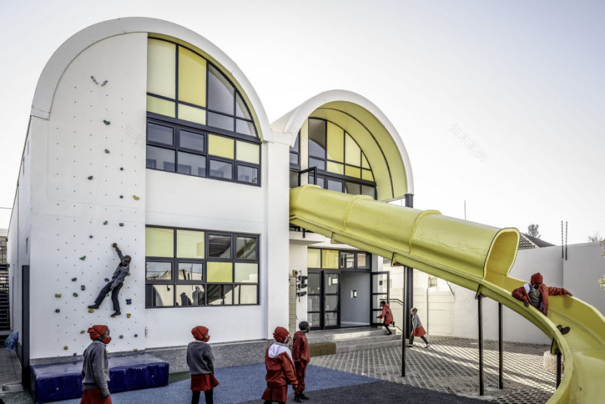 南非约翰内斯堡 Salvazione 基督教学校 | 温馨趣味的室内设计-19