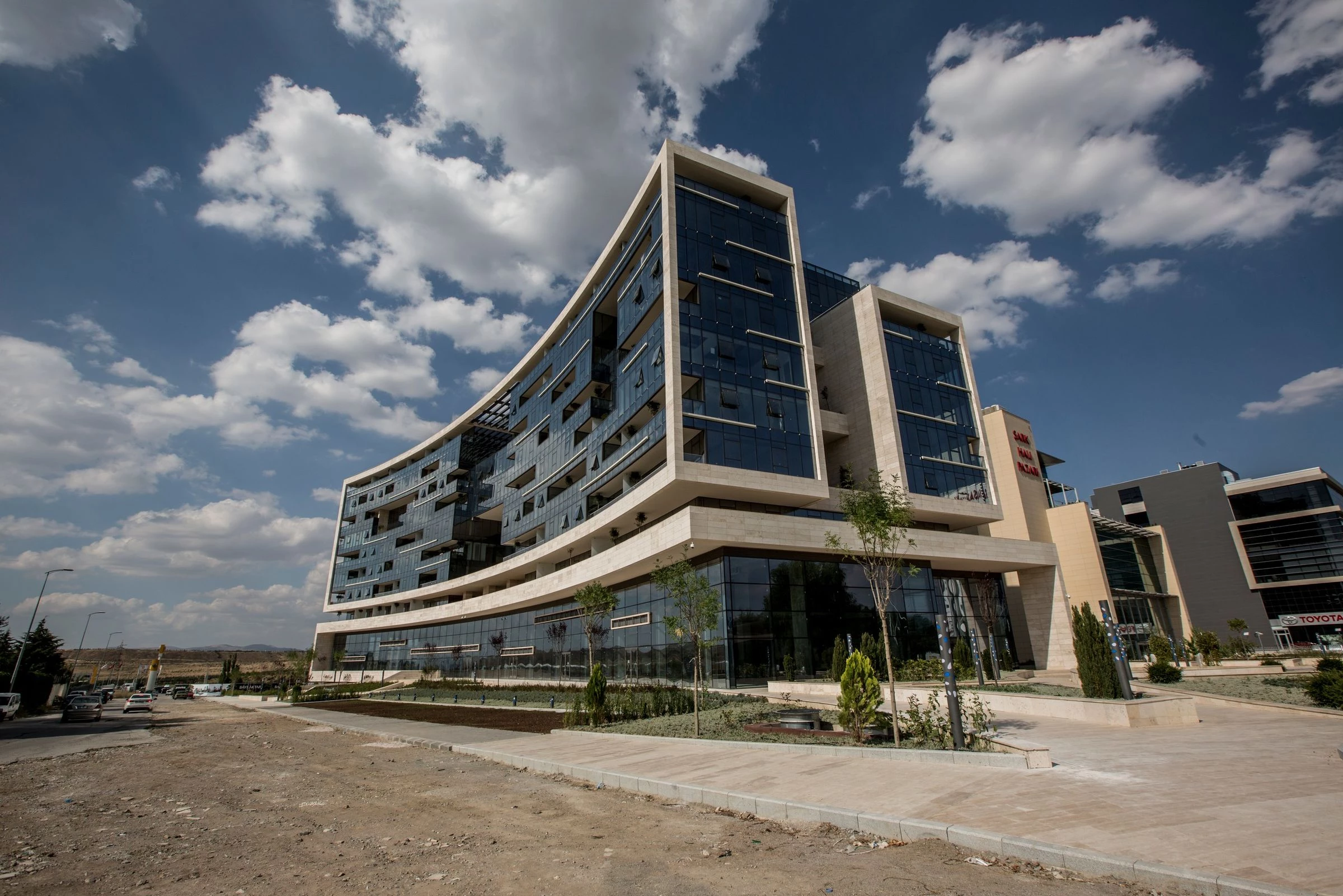 绿意盎然的大地之作——土耳其安卡拉 Via Green 办公楼设计-9