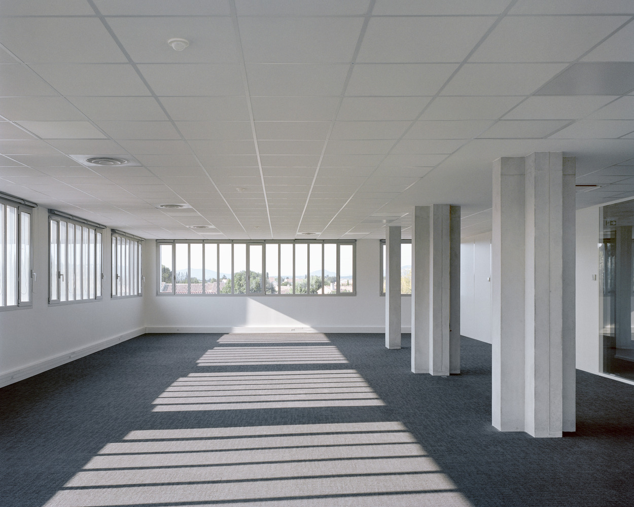 法国蒙彼利埃 MONOD II 办公楼丨Atelier EGR-25