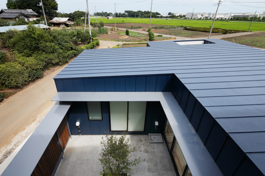 Hourglass studioLOOP-29