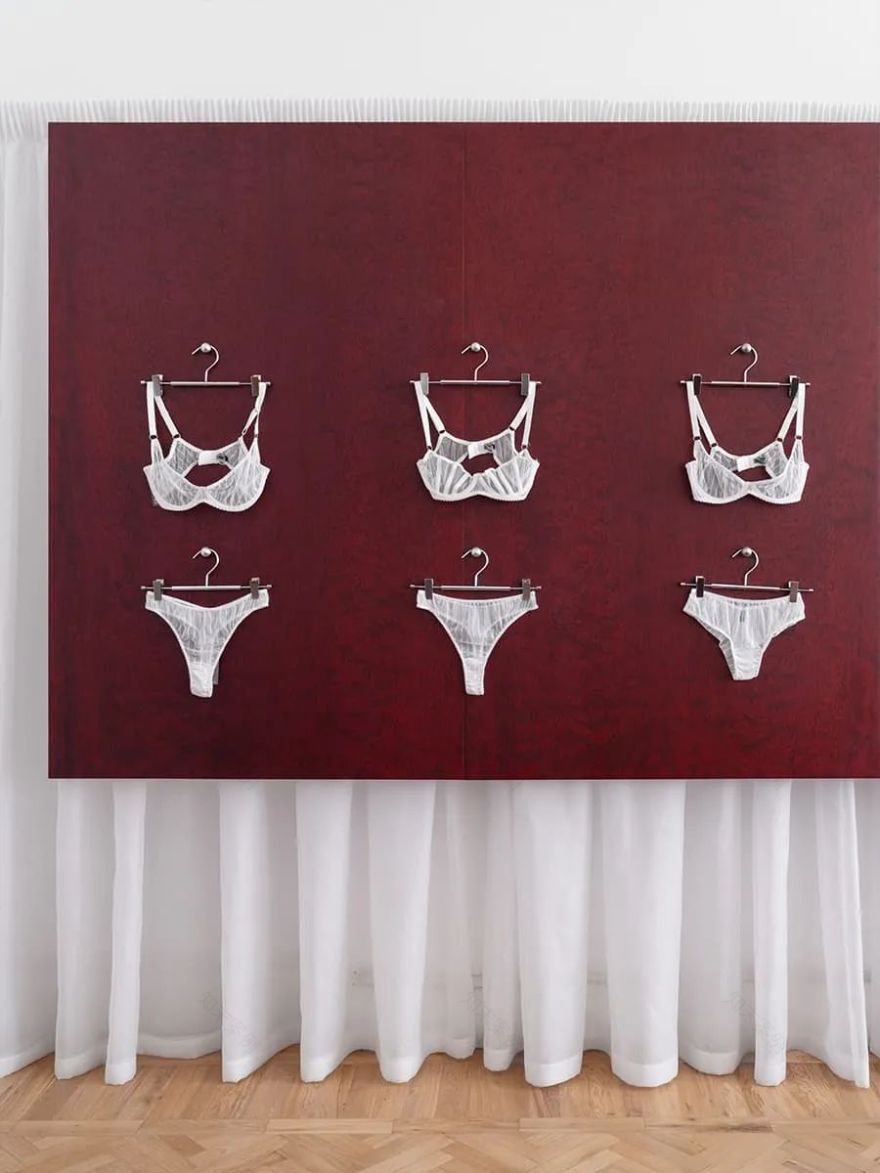 Merci Lingerie 商店室内设计丨Elena Lokastova Project-18