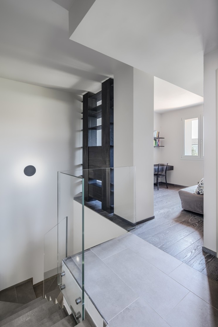 现代 Loft 风格惊艳亮相 意大利 429 公里住宅设计-10