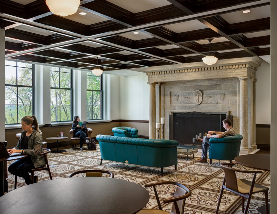 西密歇根大学校友中心 | 历史与现代的完美融合-11