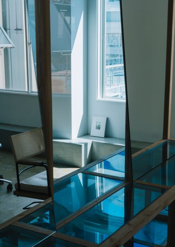 由于neute并非常见词汇，不清楚其确切含义，无法提供准确翻译 丨未明确提及整体设计方,涉及榎本太一,宇坪伸二等相关人员-55