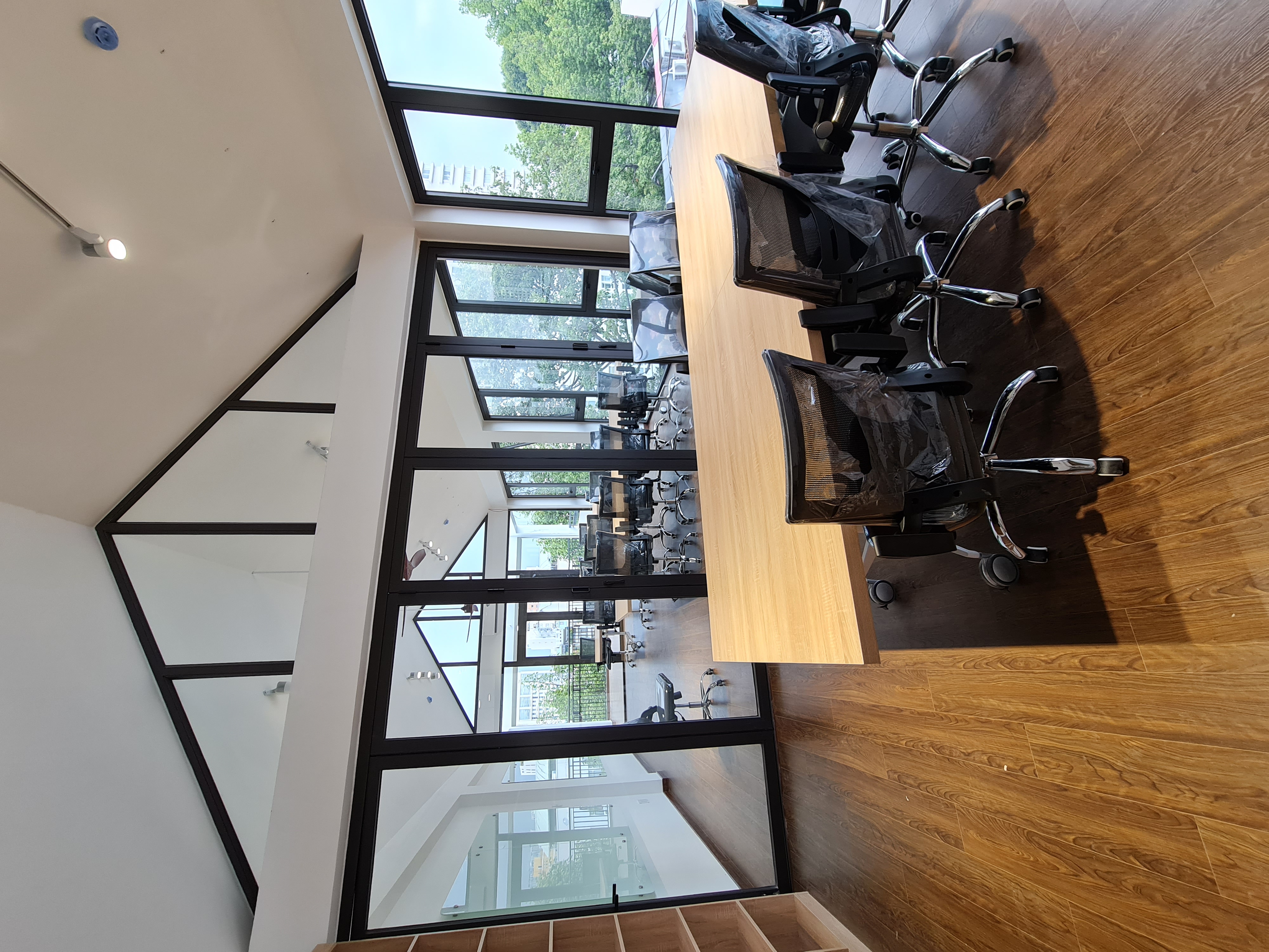 DDCIC VN DESIGN & CONSTRUCTION 商业办公室设计-7