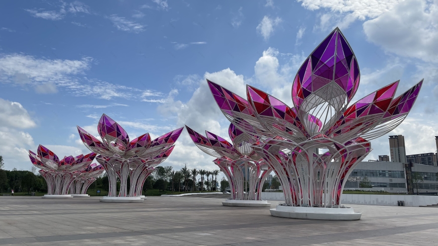 公共艺术-《橙彩凝香》-10