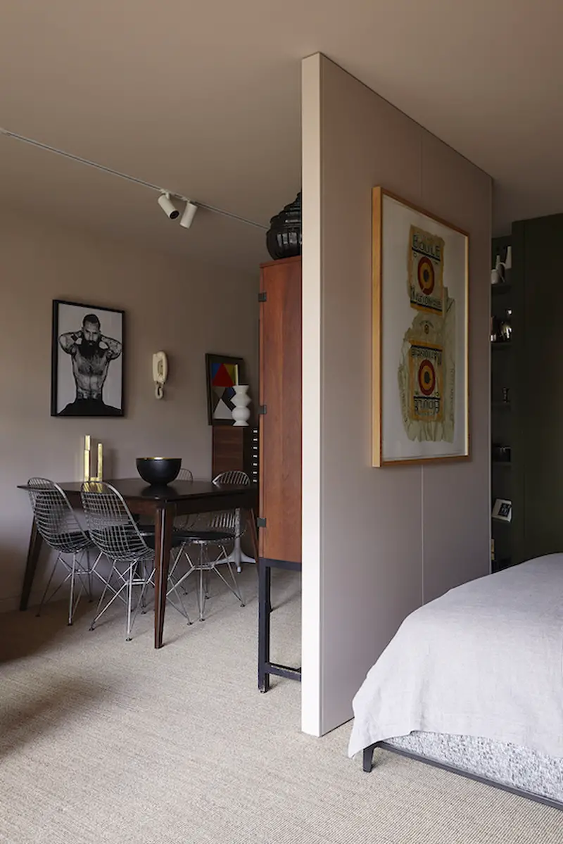 伦敦 Barbican 公寓巧妙改造,色彩与空间的完美结合-9