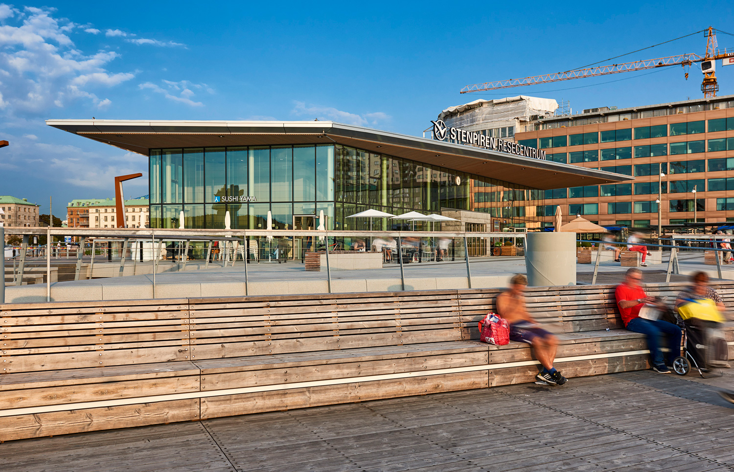 瑞典 Gothenburg 市 Stenpiren 交通枢纽区景观设计-24