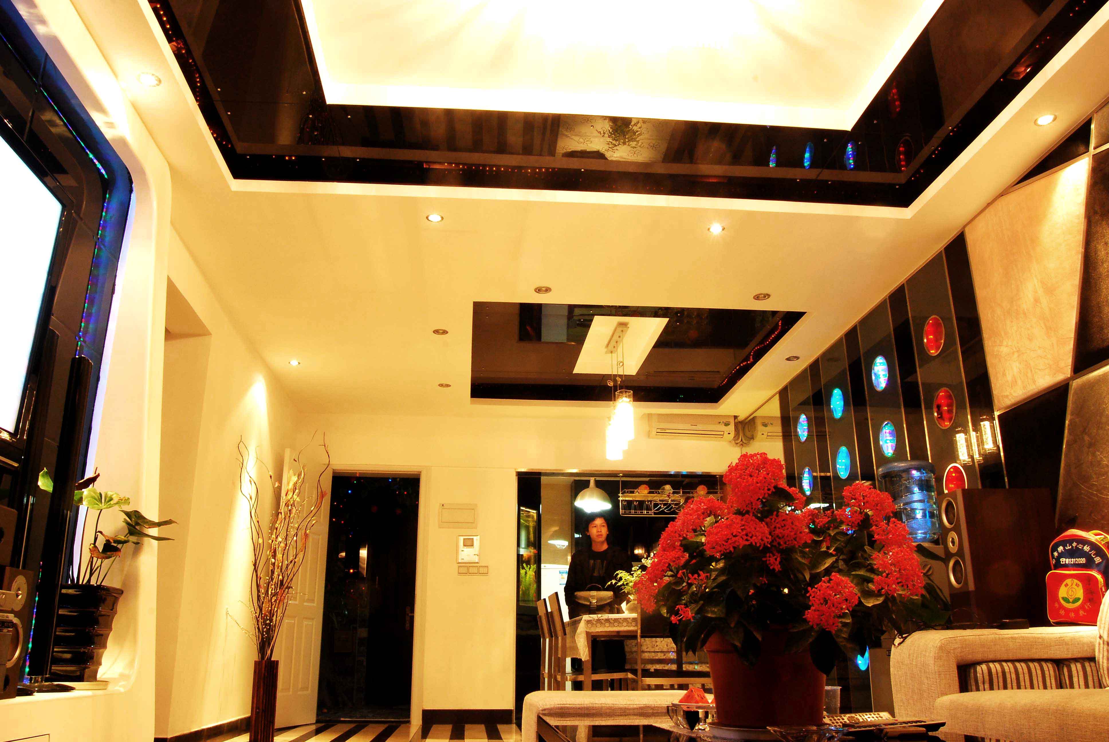 炫彩生活空间，态度尽显-3