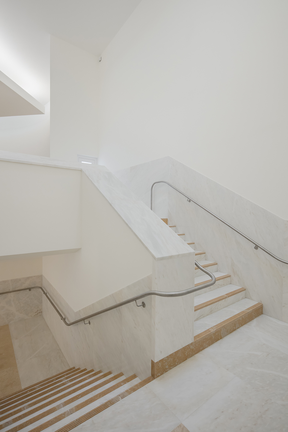 Saint-Jacques-de-la-Lande教堂,法国雷恩 / Álvaro Siza Vieira-79