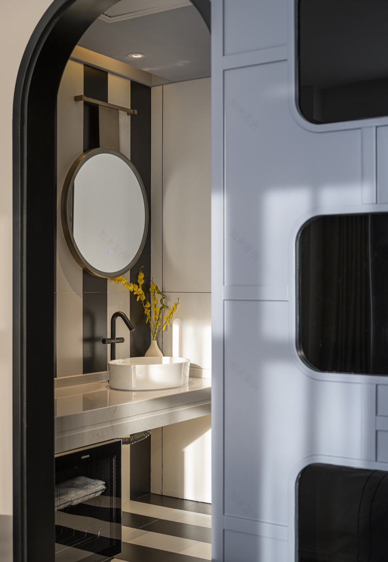 沐雅潮玩主题酒店丨中国江苏-29