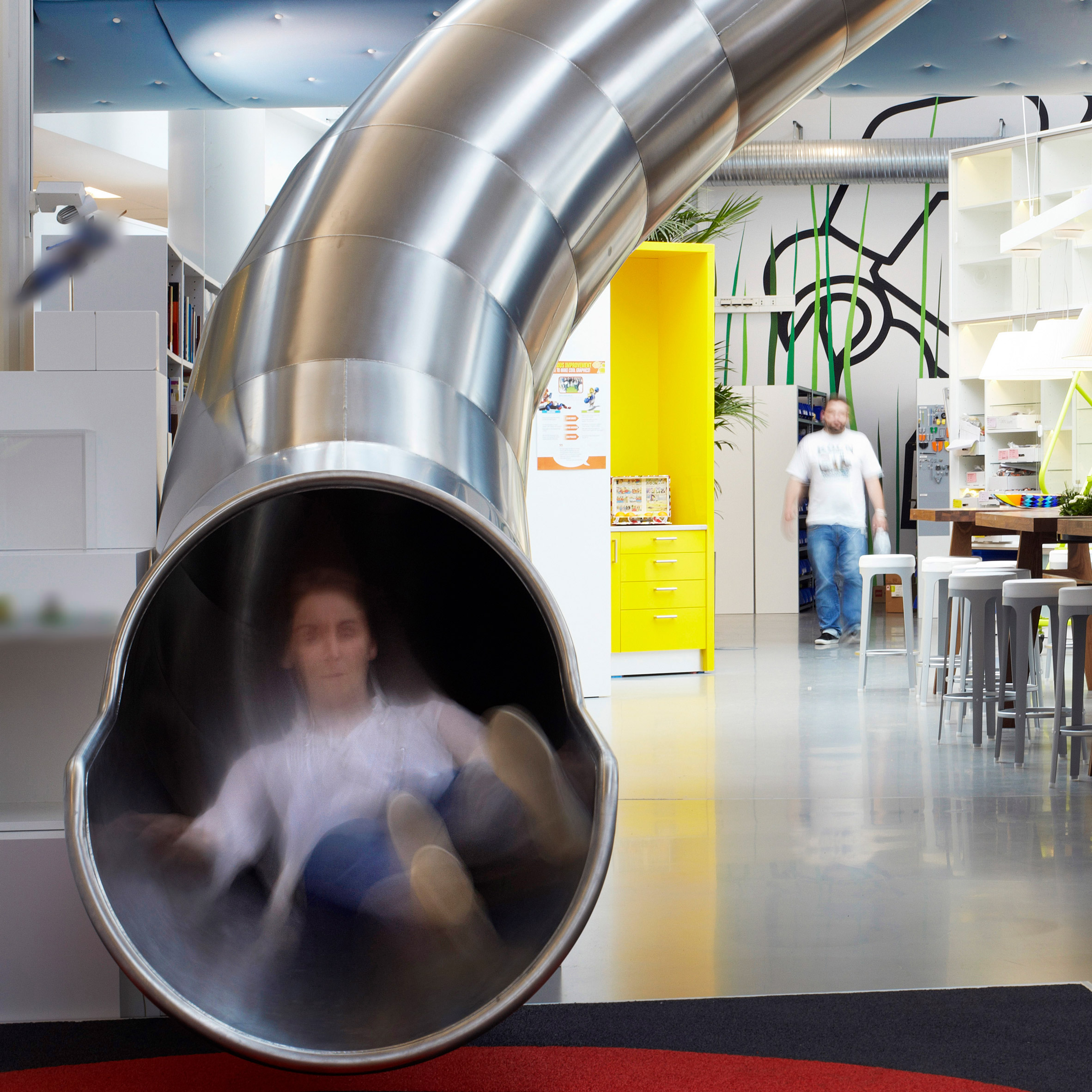 10 slides from Dezeen's Pinterest boards that offer a slippery alternative to stairs-6