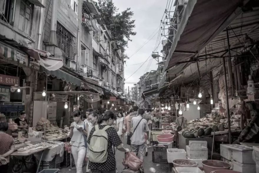 上海愚园路社区菜场大变身 | 烟火气与洋气共存-19