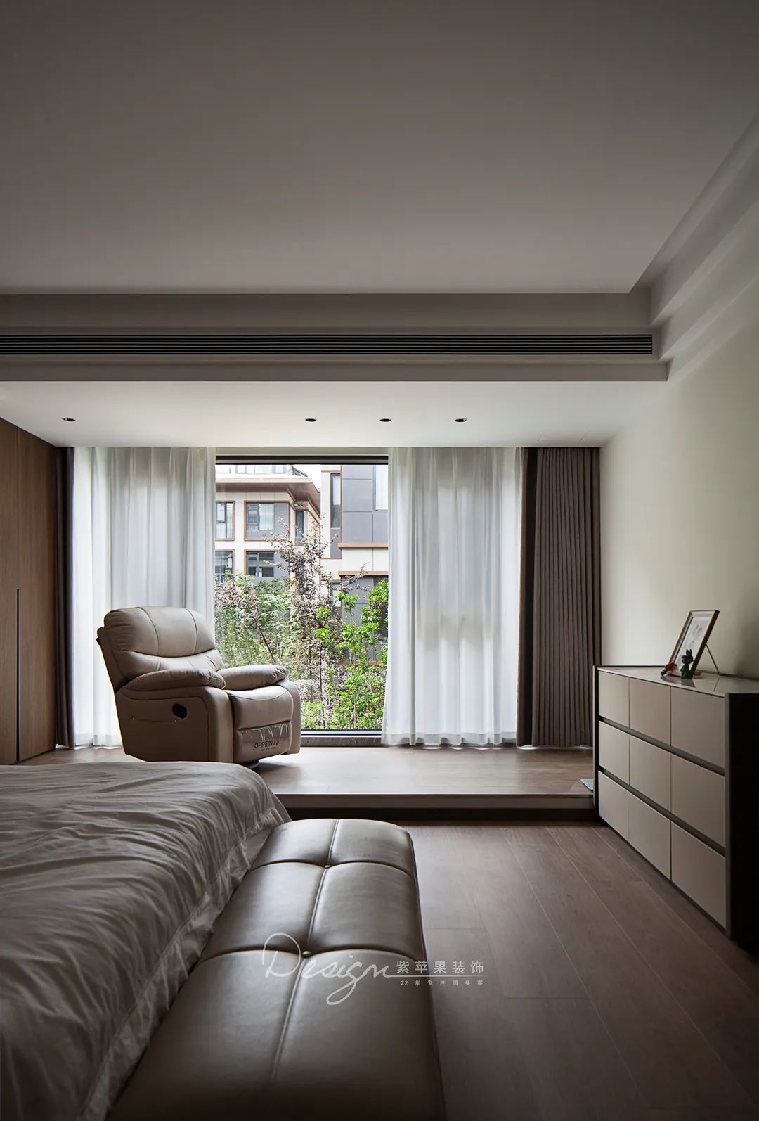 400㎡现代风超现实可居住艺术空间丨紫苹果全案设计-79