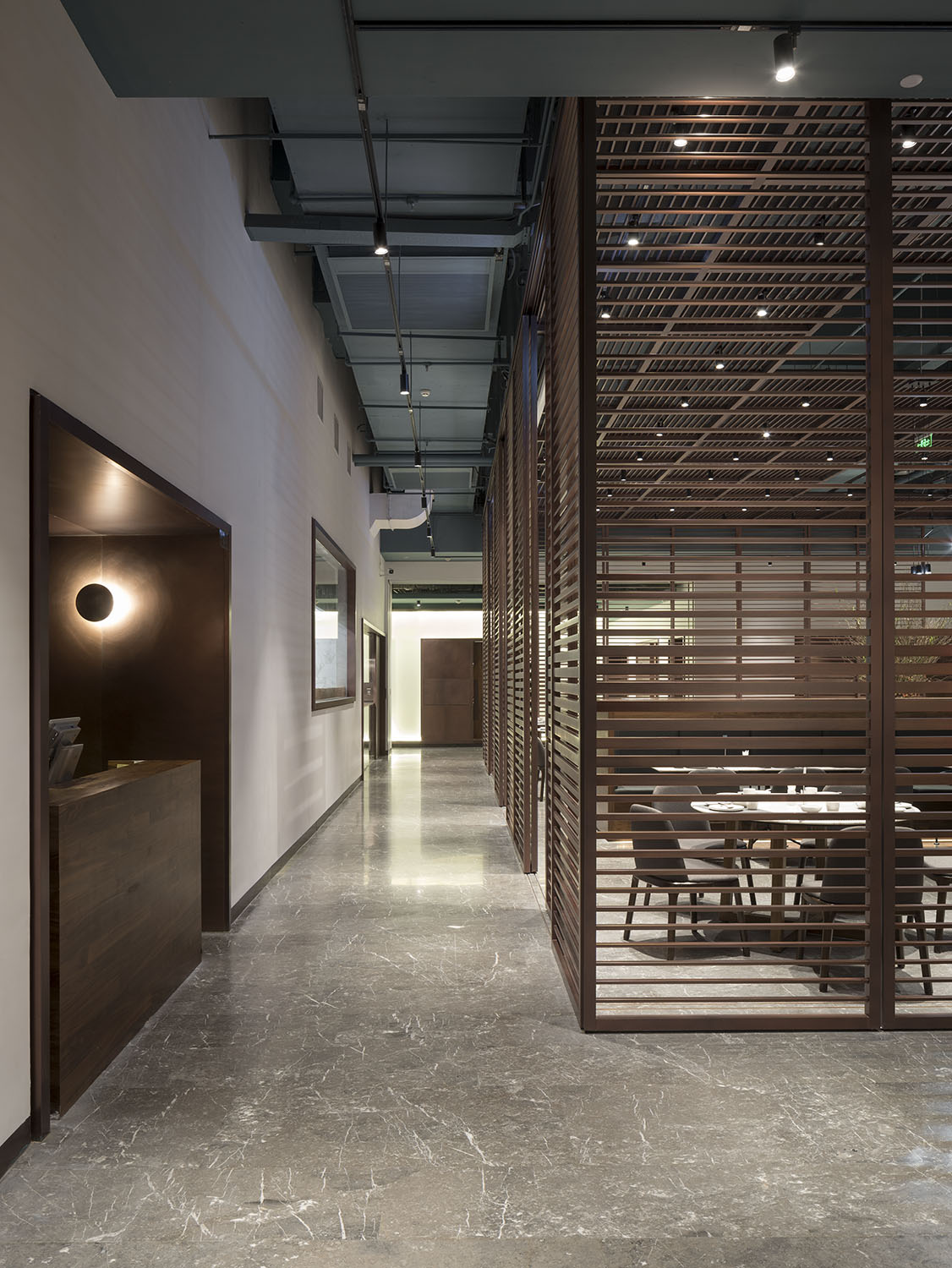 上海金融区地下粤菜馆-16