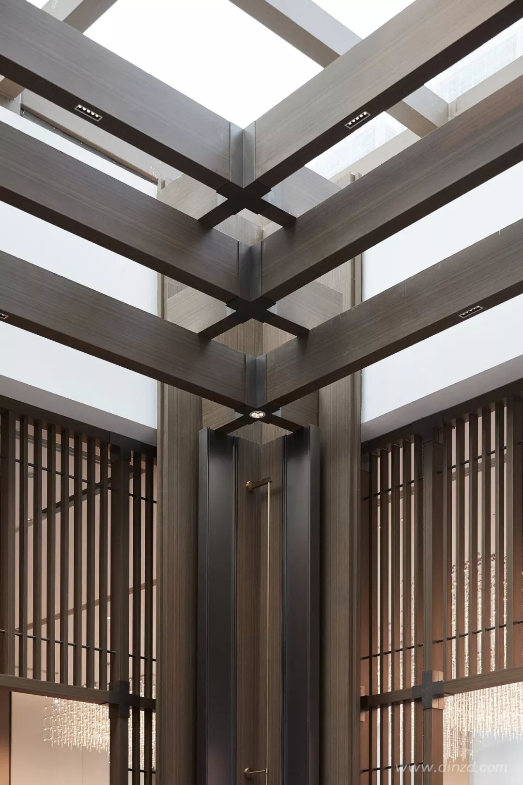 苏州龙湖大境天成销售中心 | 山湖美景融入空间设计-14