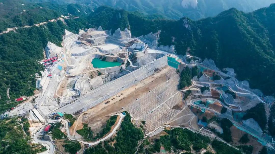 河南洛宁抽水蓄能电站下水库大坝顺利填筑完成-13