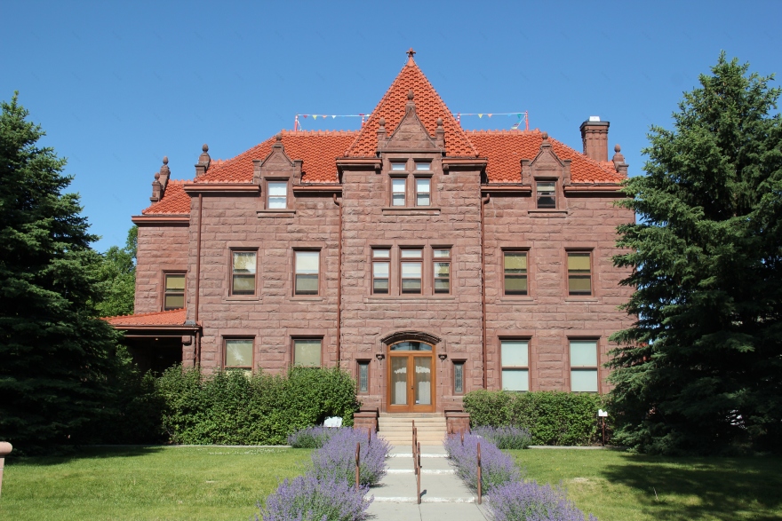 无明确统一项目名称(涉及多处建筑相关项目)丨中国黄石-25