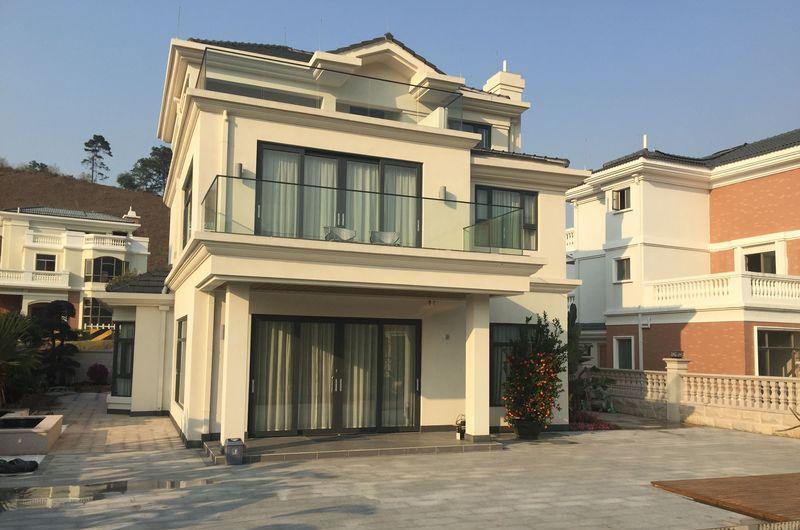 现代简约风独栋别墅-35