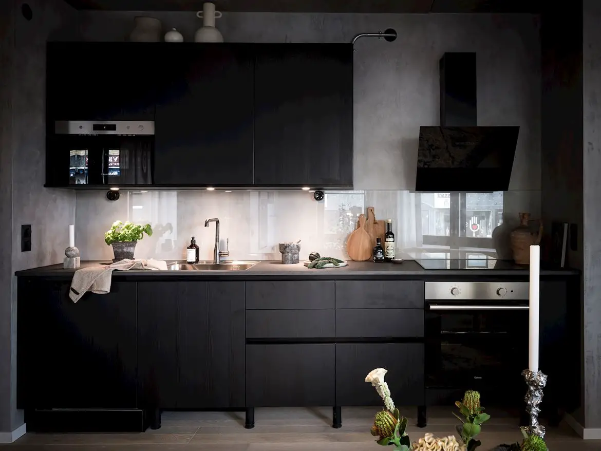 38 平米瑞典工业风迷你阁楼 | 黑暗设计之美-6