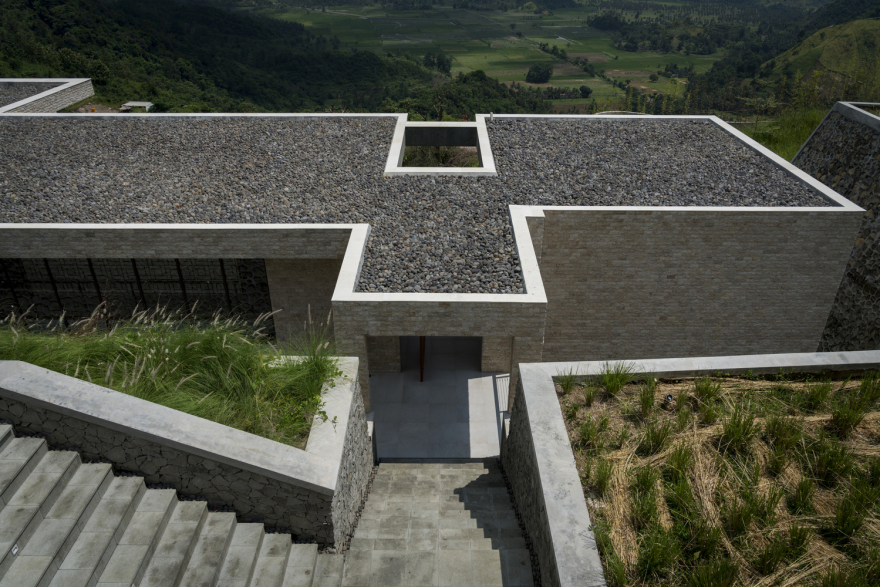 印尼南隆布克 Maleo Residence-72