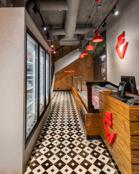 奥夫肉店丨TAJ DESIGNS