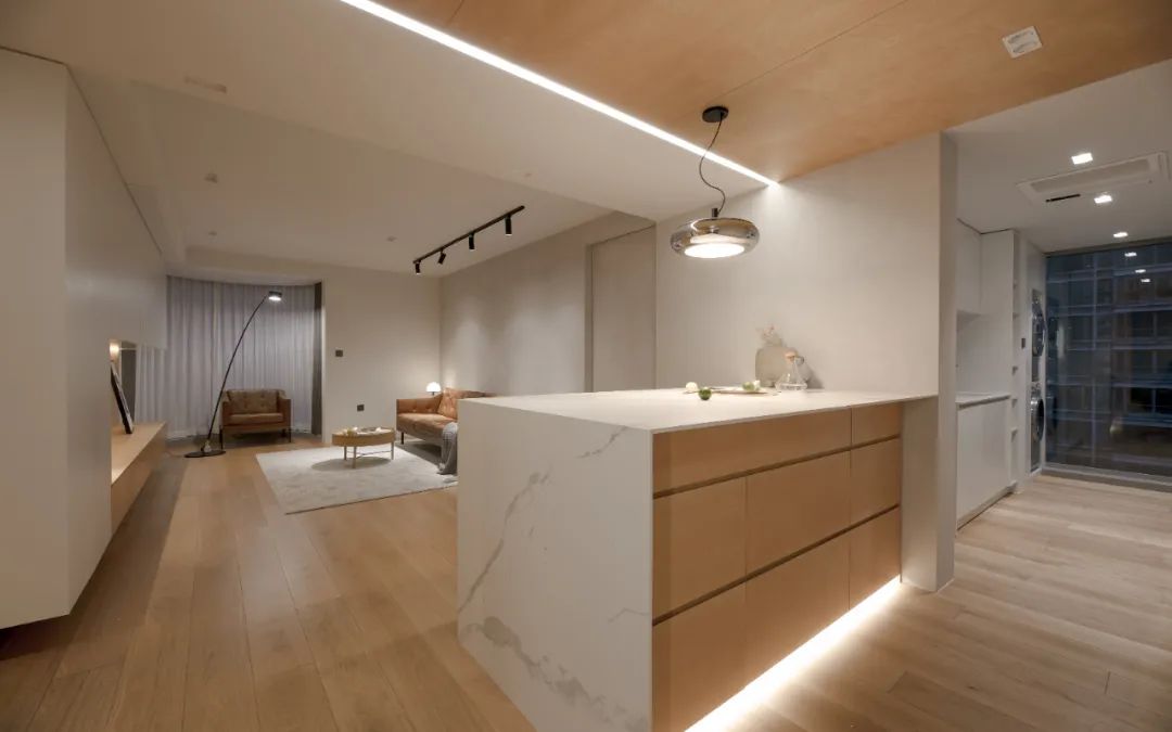 都市绿洲 · 工业设计师的慢生活平衡之家丨中国上海丨Muka Architects-15