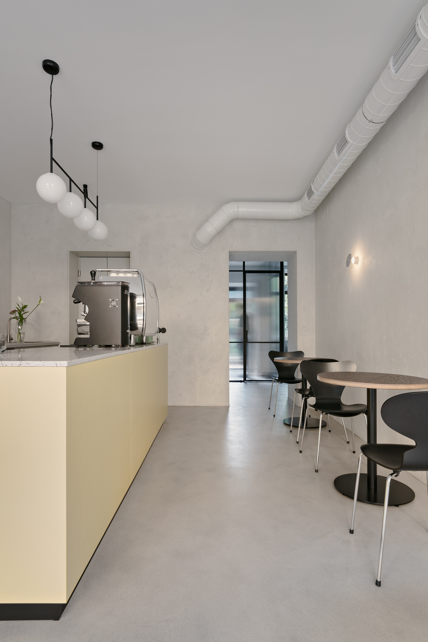 Folks & Beans 咖啡馆丨乌克兰利沃夫丨A44 STUDIO-8