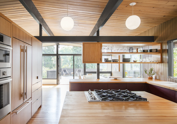 Hillside Midcentury  SHED Architecture - Design-16