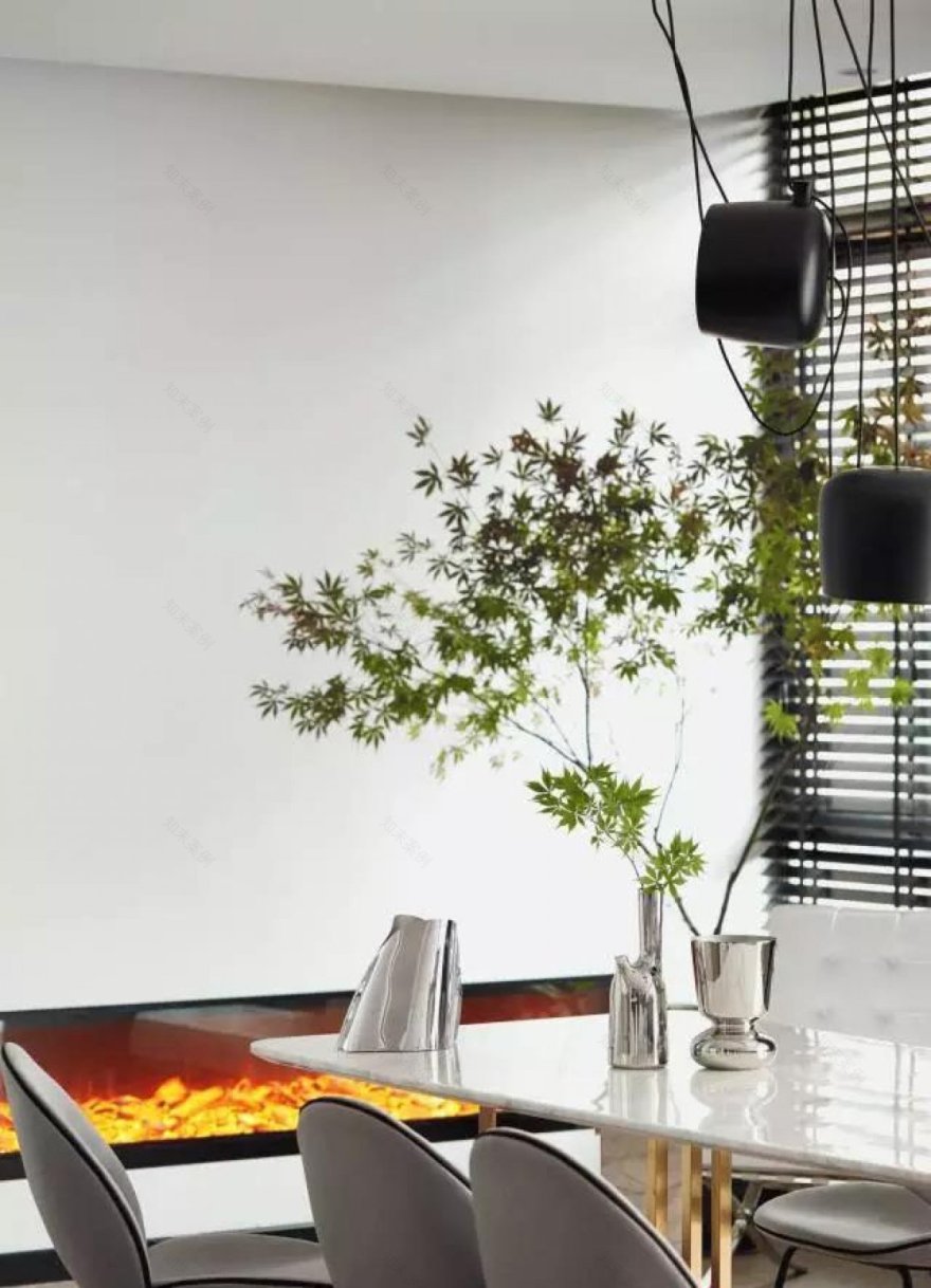 重庆双宝设计机构 | 300m²黑白灰极简设计,释放空间自由-0