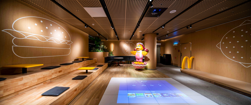 麦当劳广州(海印缤缤广场店)丨中国广州-8