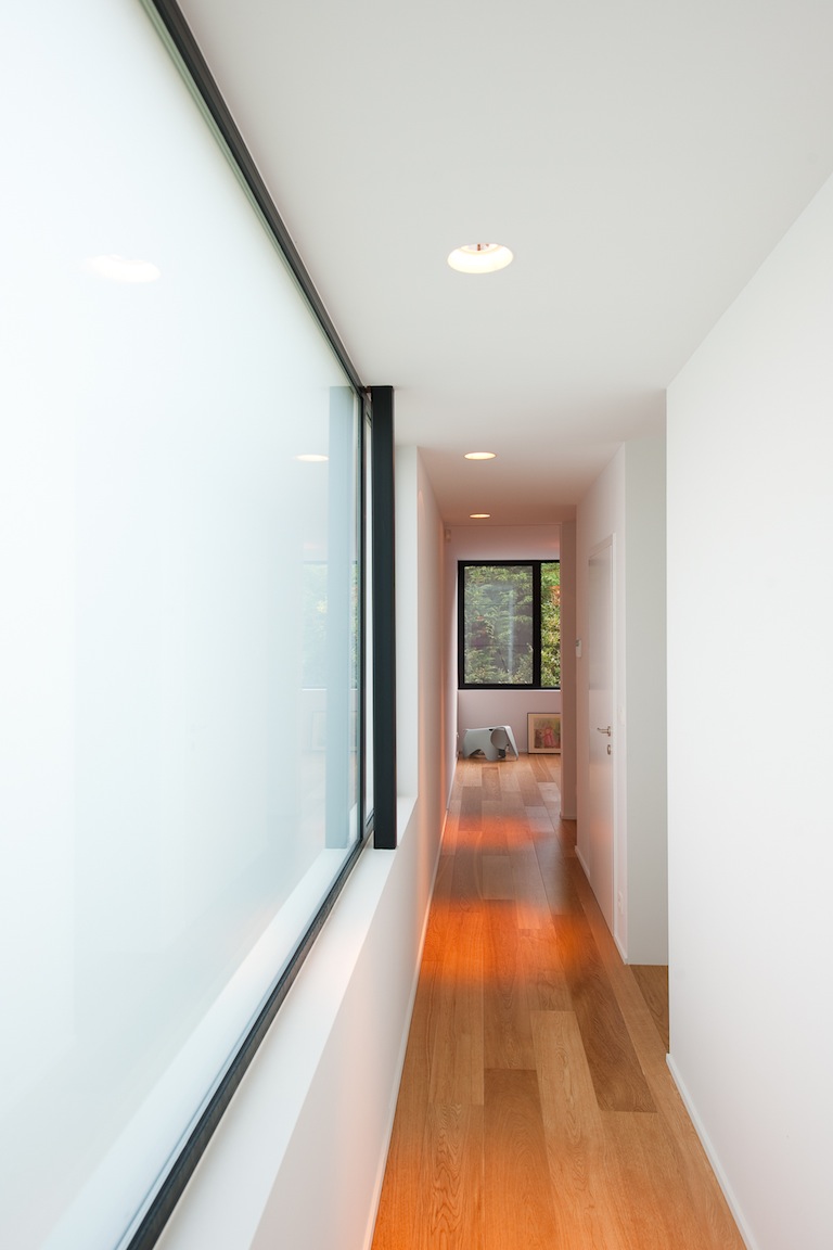 绿意环绕的简约家园——House GM-25